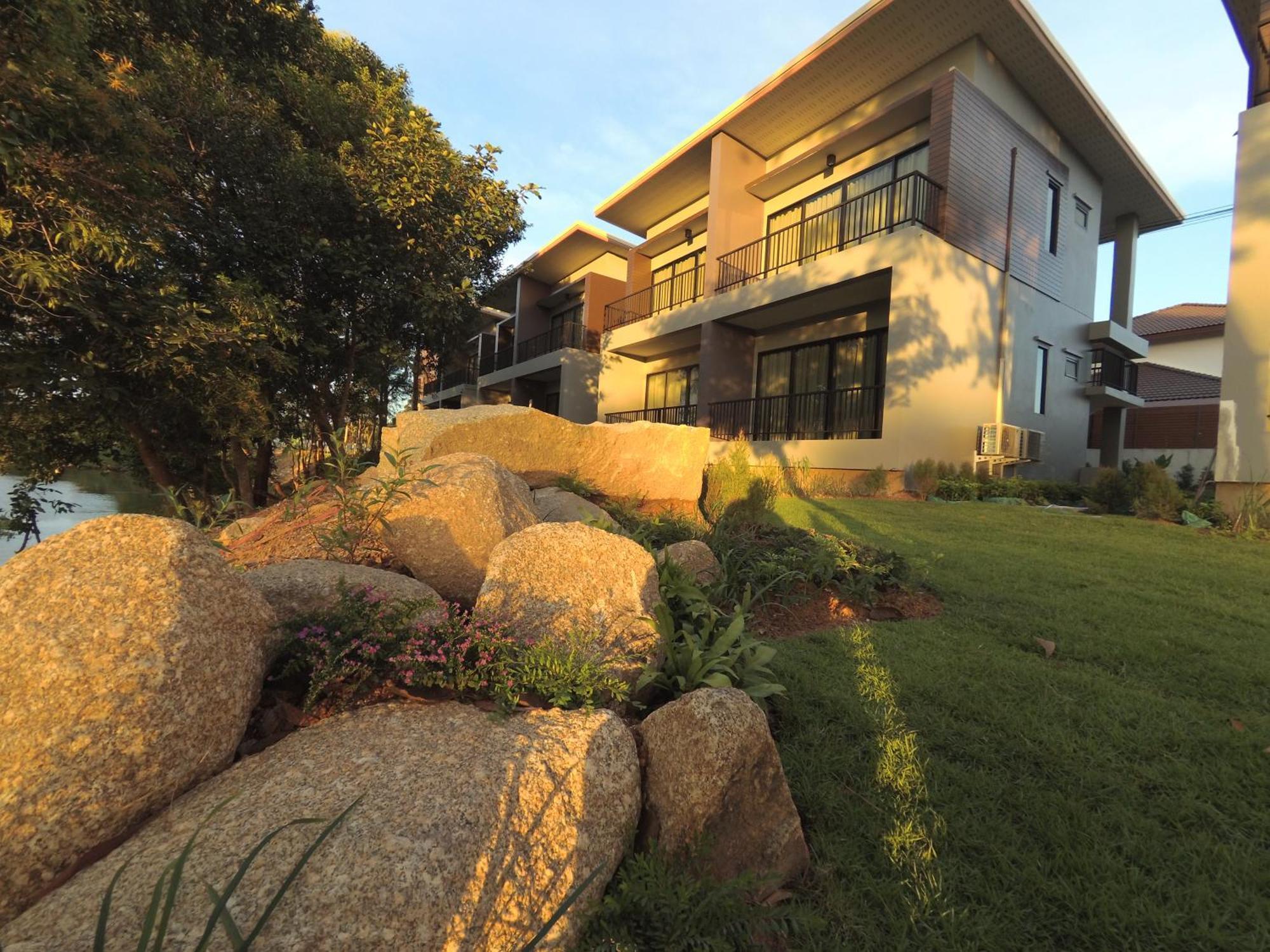 Riverawan Hotel Chanthaburi Exterior foto